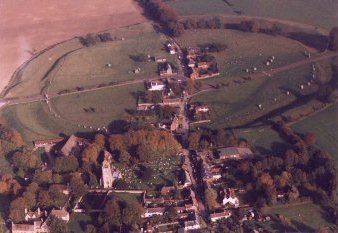 aveburyair2.jpg (23116 bytes)